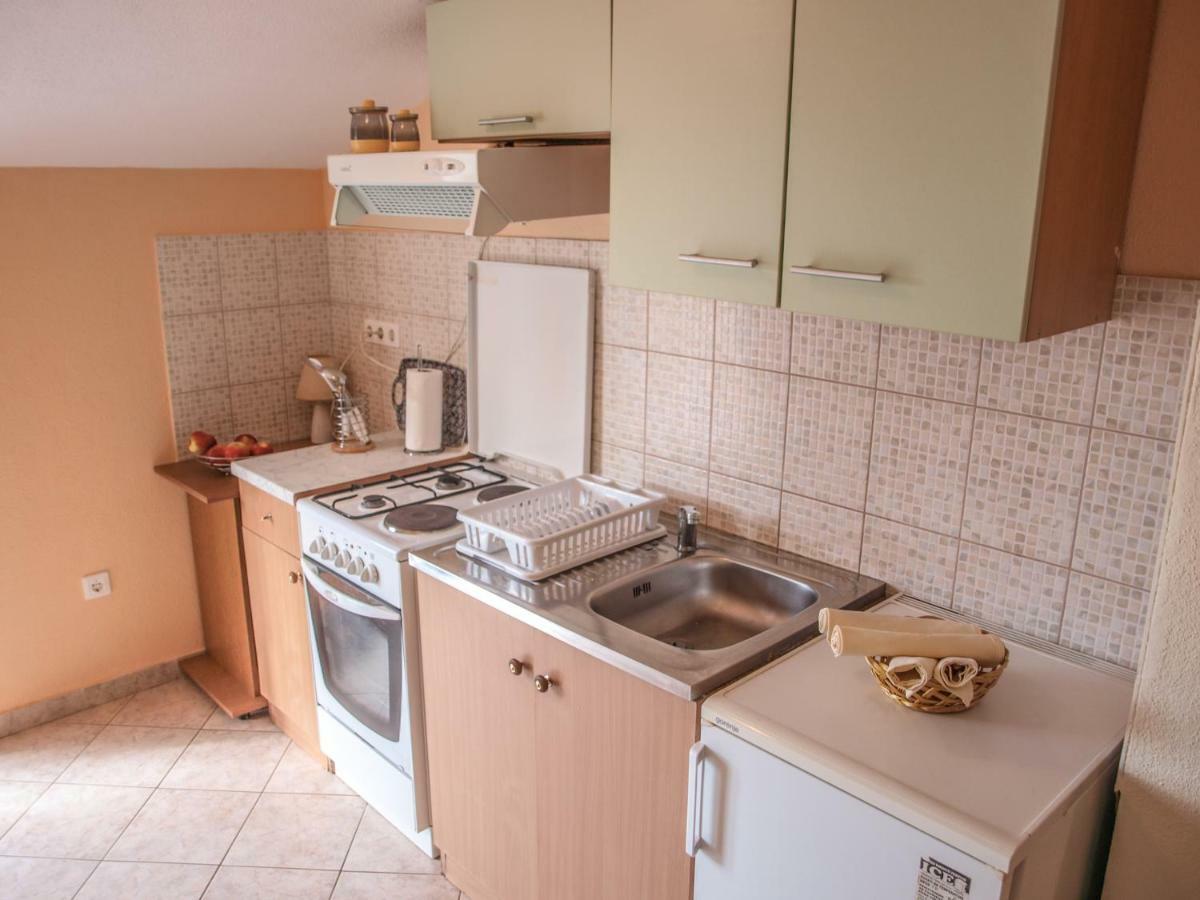 Apartment Pletikosic Kastela Exterior photo