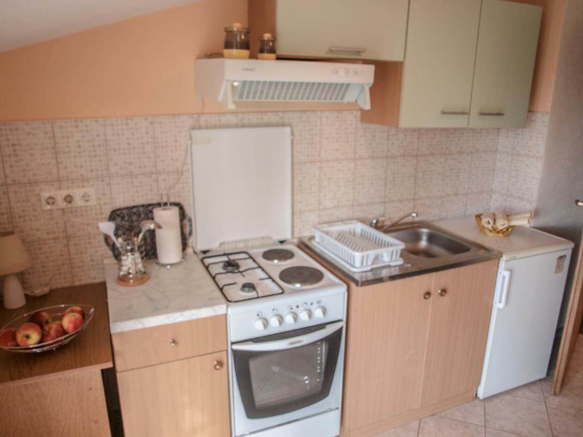 Apartment Pletikosic Kastela Exterior photo